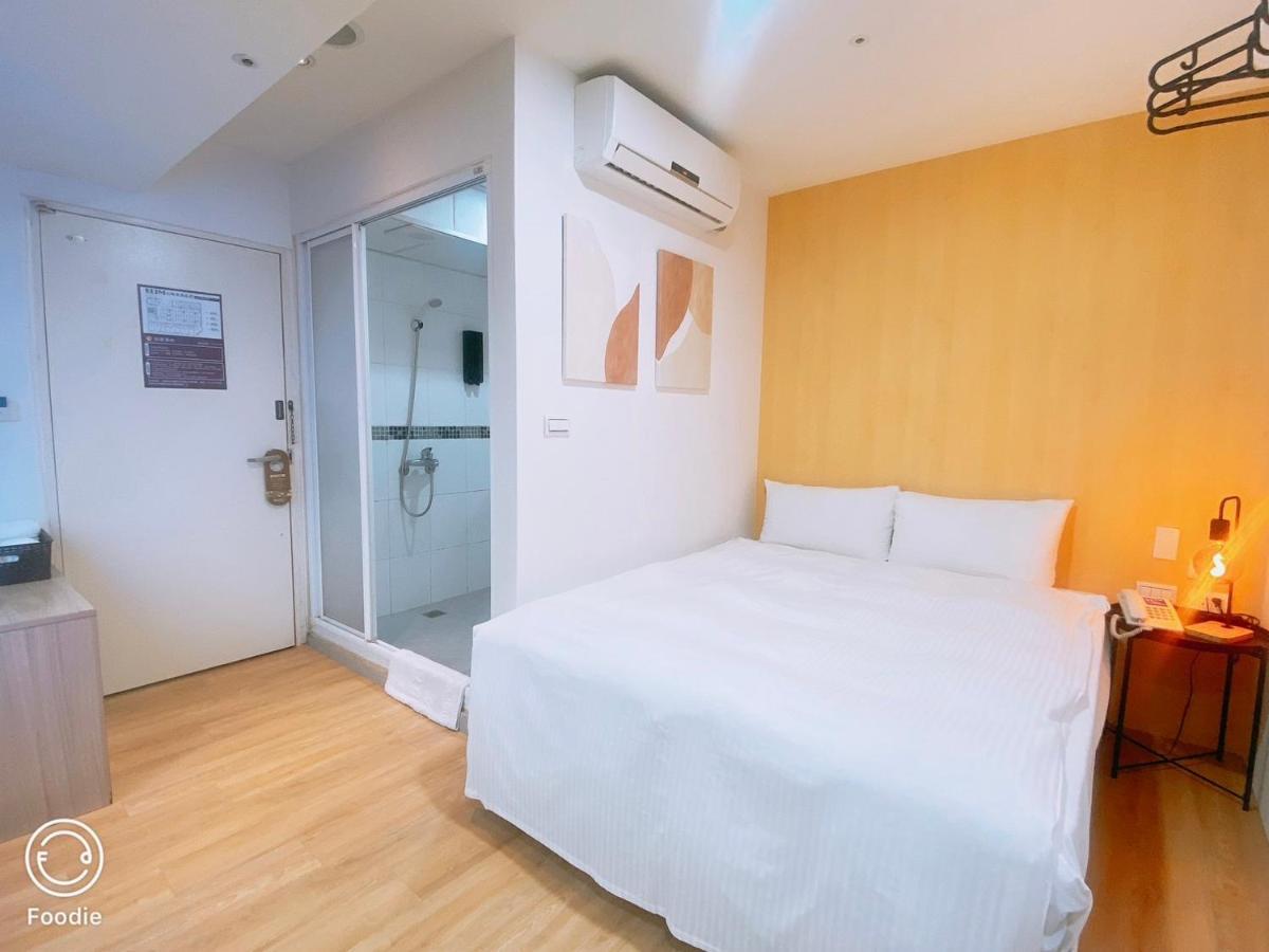 ז'ונגלי E Lim Hotel מראה חיצוני תמונה