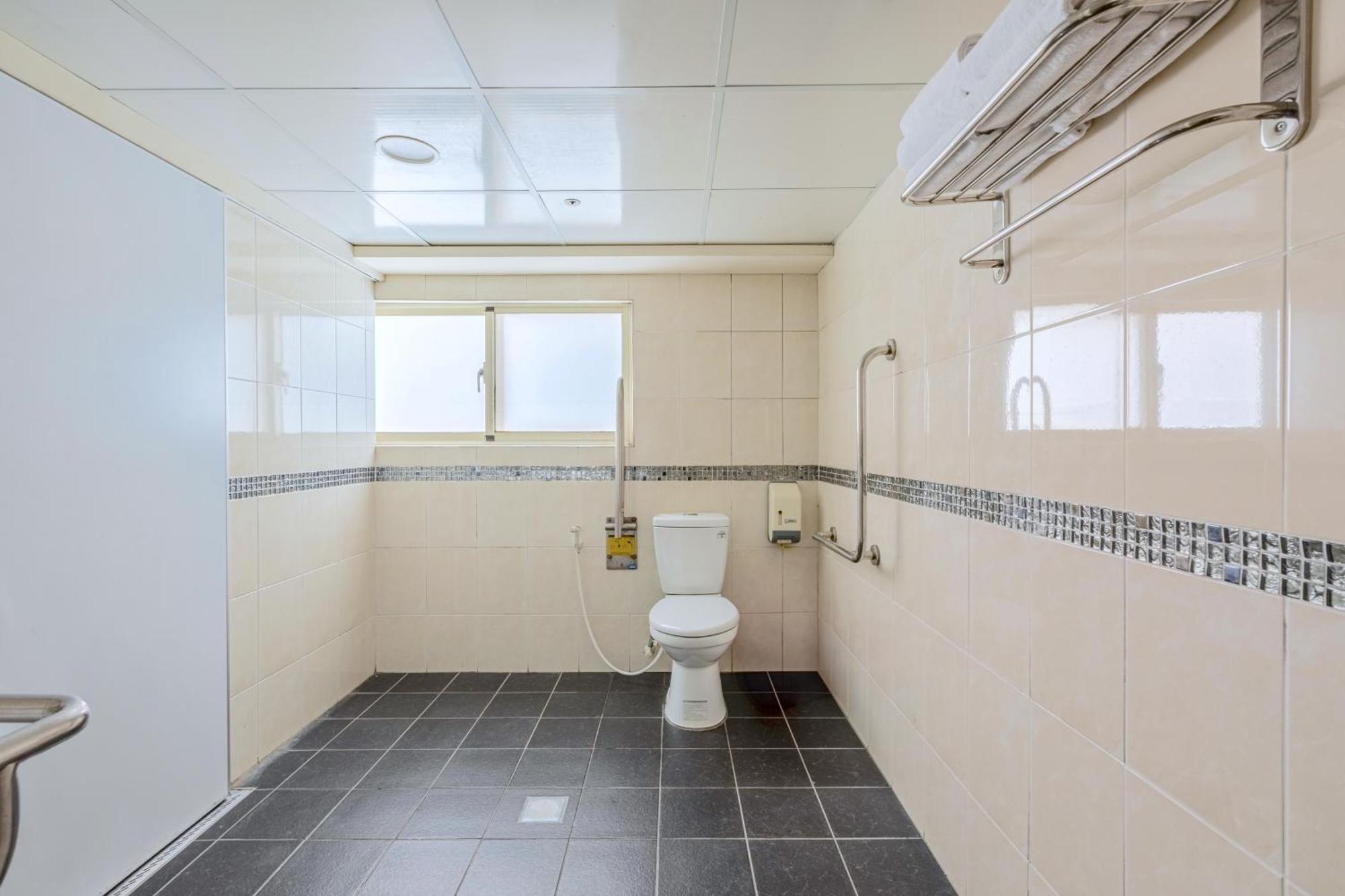 ז'ונגלי E Lim Hotel חדר תמונה