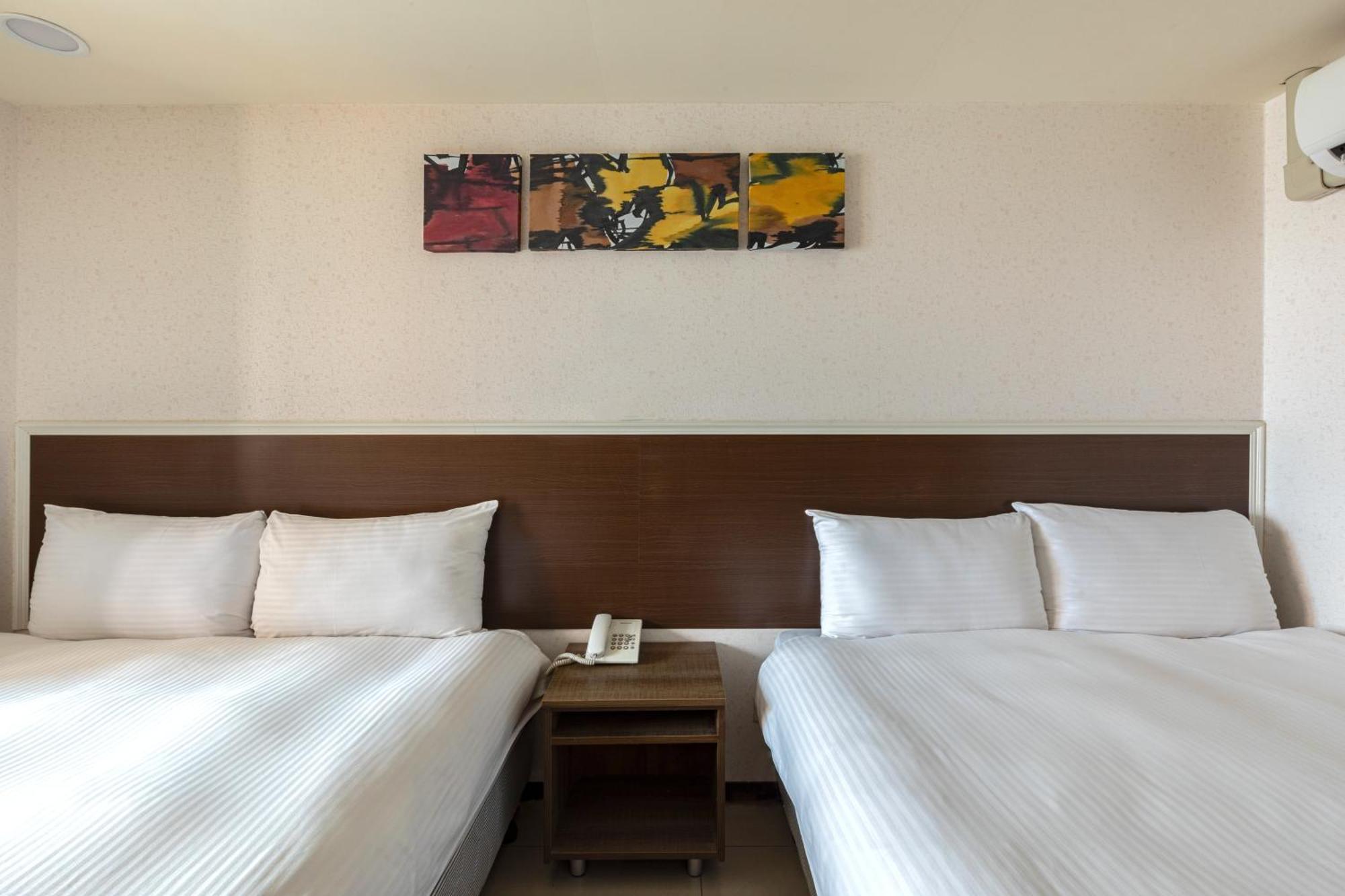 ז'ונגלי E Lim Hotel מראה חיצוני תמונה