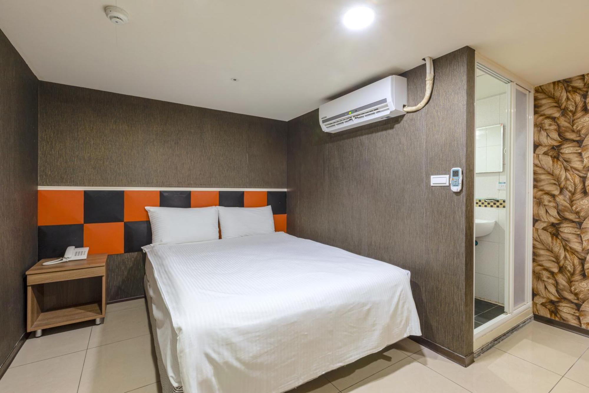 ז'ונגלי E Lim Hotel חדר תמונה