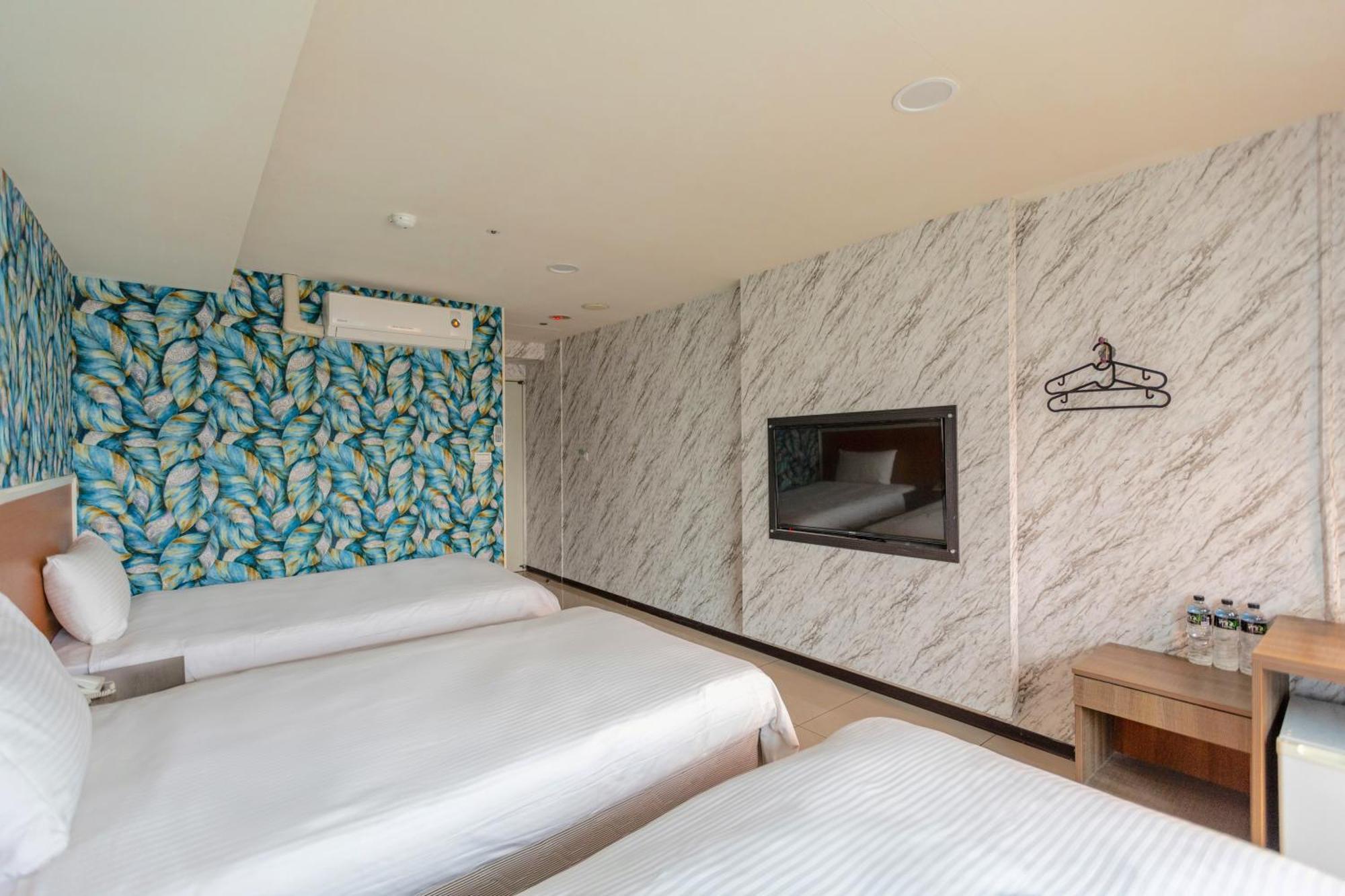 ז'ונגלי E Lim Hotel חדר תמונה