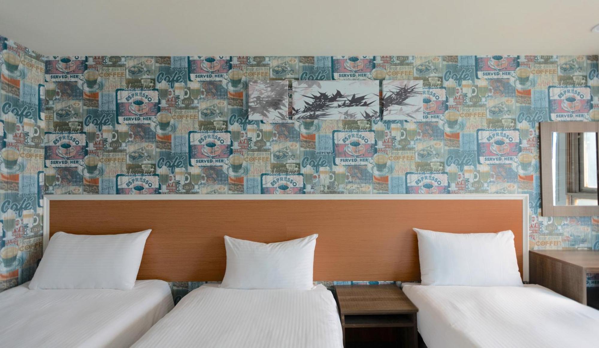 ז'ונגלי E Lim Hotel מראה חיצוני תמונה